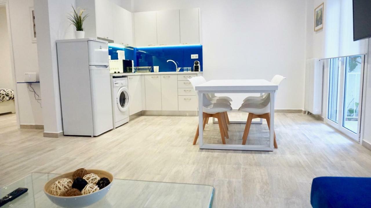 Modern & Central Apt In Atény Exteriér fotografie